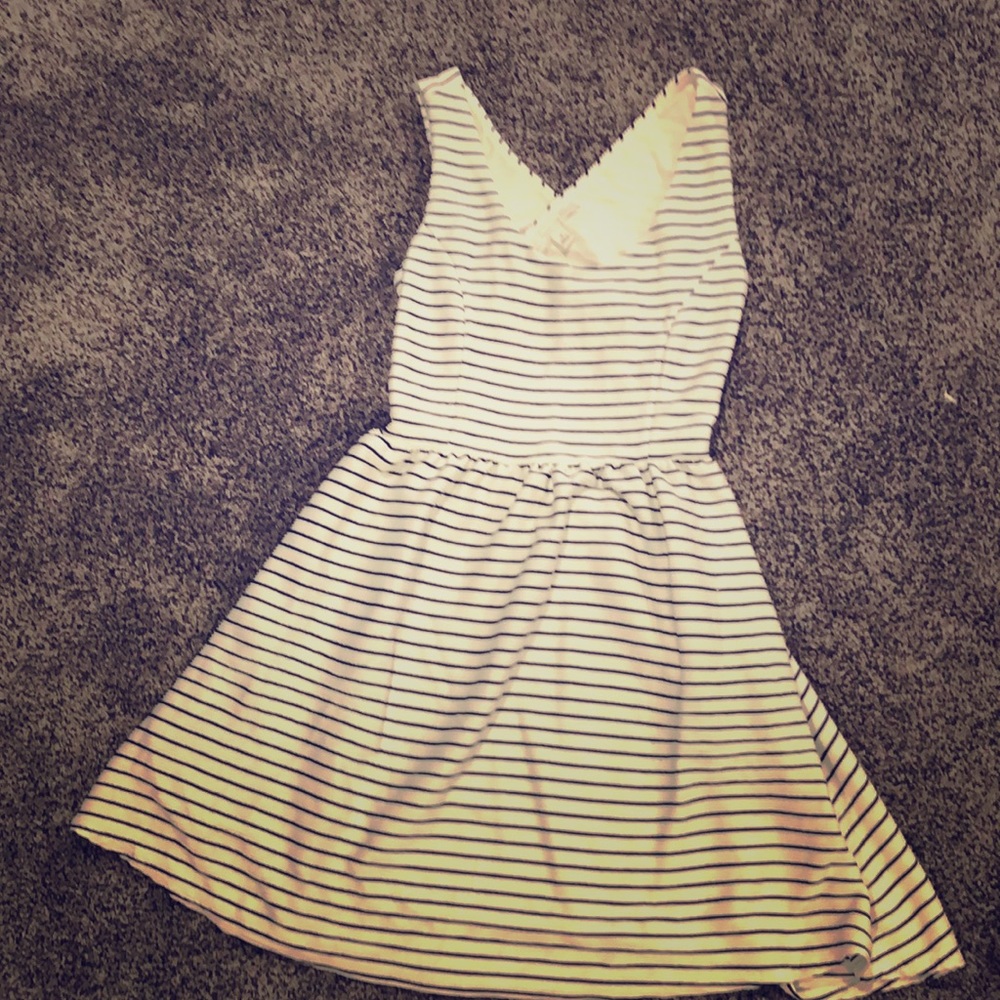 Lauren Conrad Summer dress